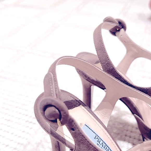 Prada Taupe suede Platform sandals with buckle T-strap Size 35 1/2 - Picture 10 of 10